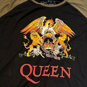 Queen Shirt Large